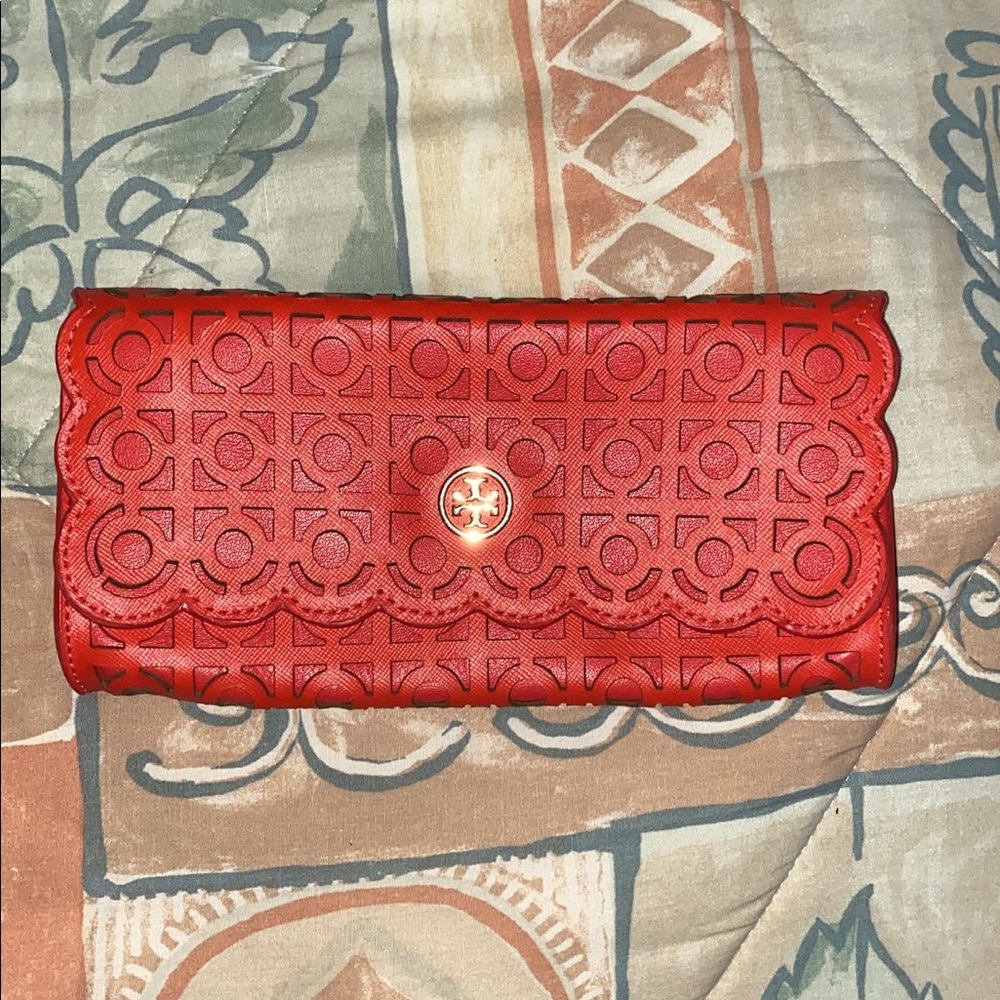 Tory Burch wallet